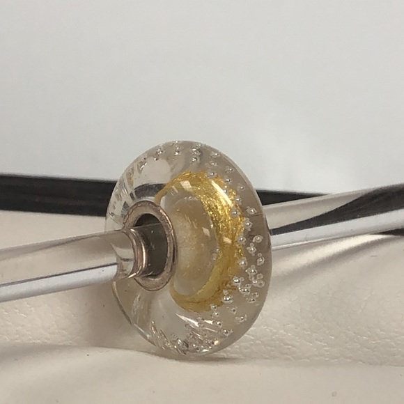 Trollbeads Gold and White Three Bead Set - Picture 2 of 4